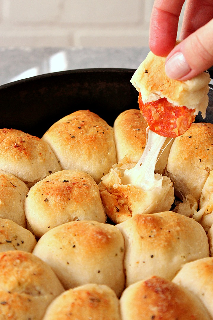 Easy Skillet Pizza Rolls 