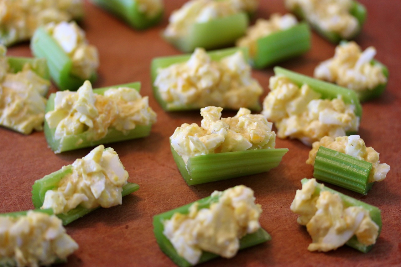 Egg Salad Celery Bites