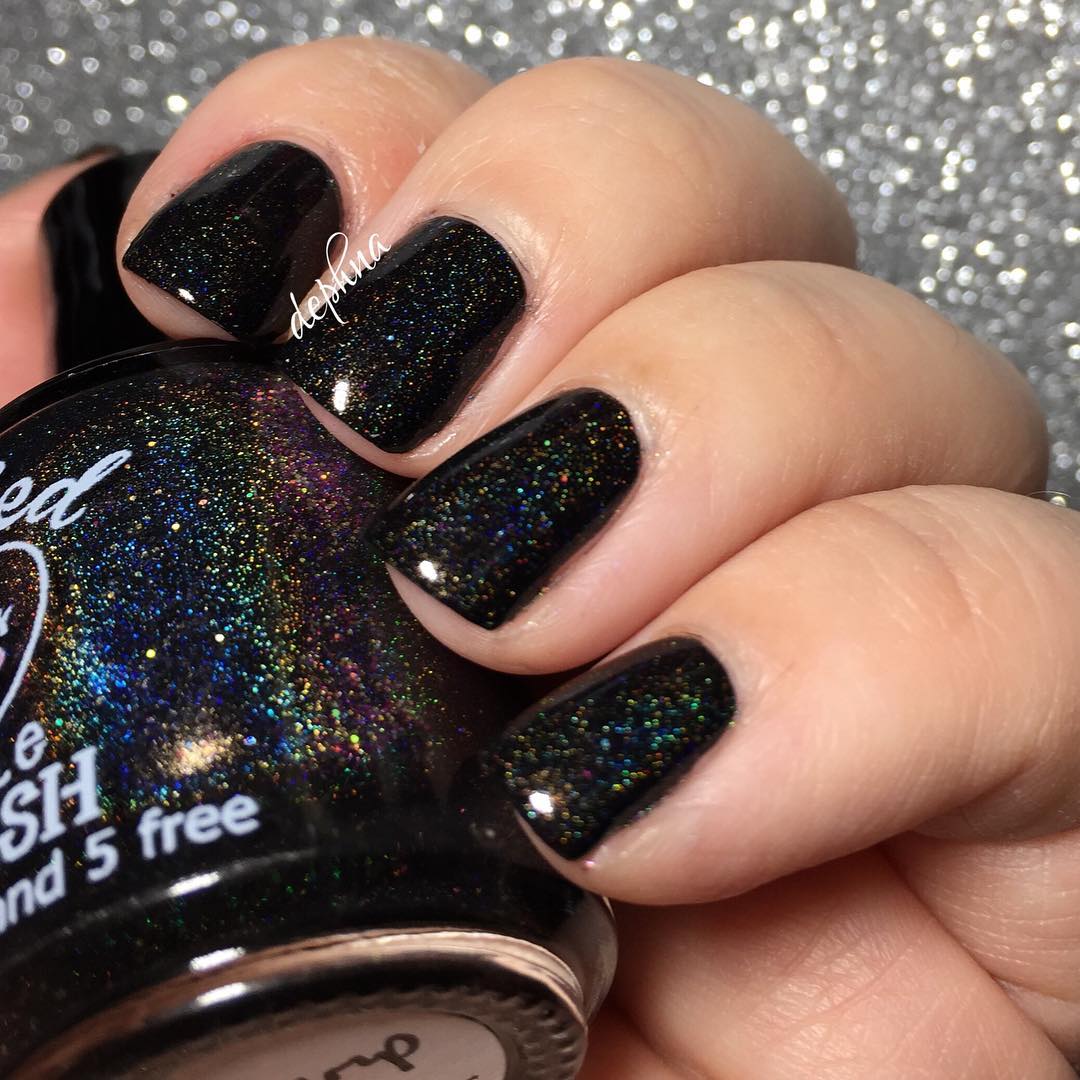 Holographic Black