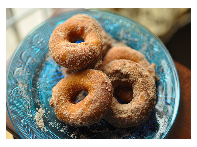 Cinnamon Sugar Pumpkin Spice Doughnuts Recipe