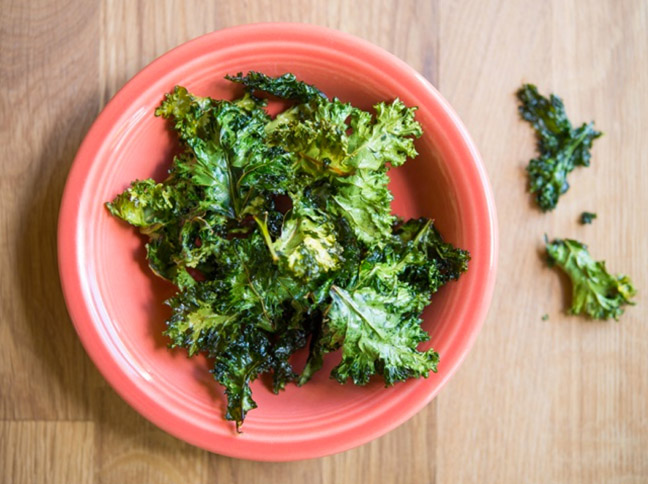 Sauteed Kale With Mushrooms & Roasted Garlic