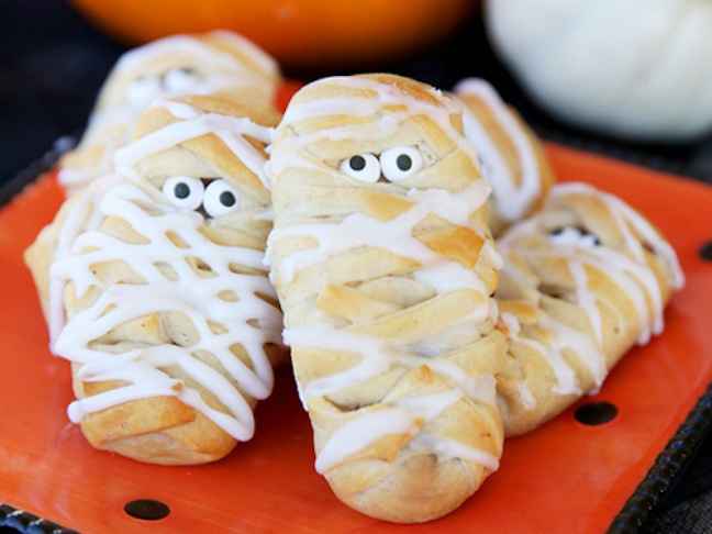 Nutella Banana Mummy Rolls