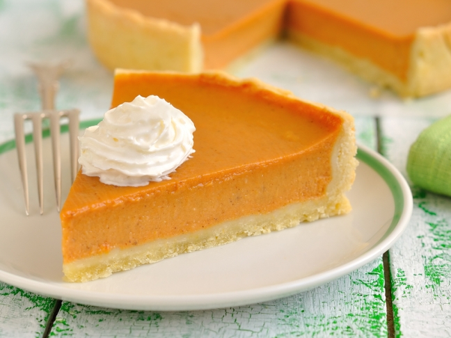 Pumpkin Pie with Graham Cracker Crust