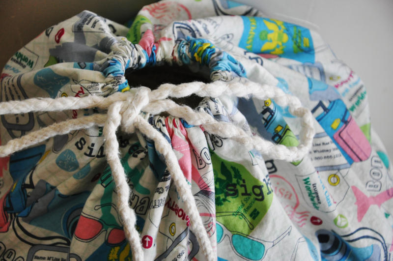 DIY: Laundry Bag