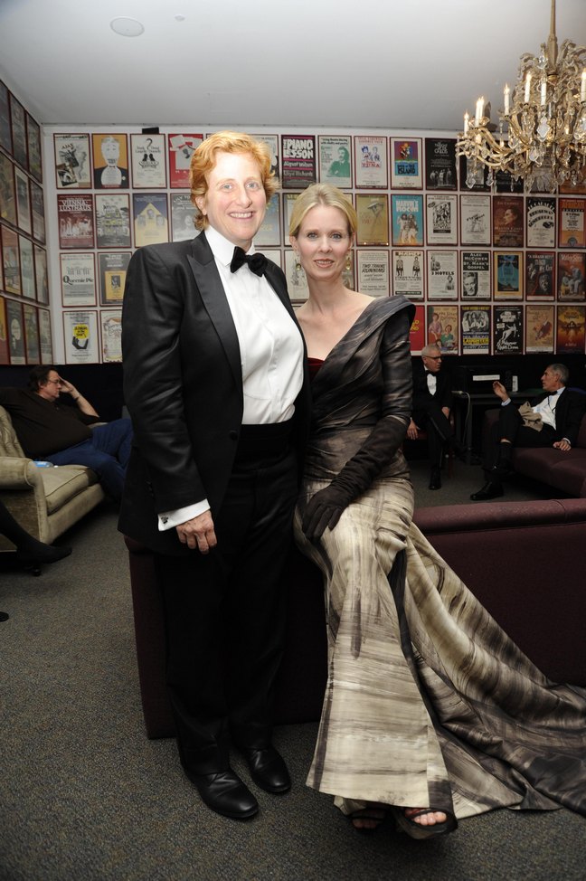 Cynthia Nixon, gray gown, Christine Marinoni, tuxedo